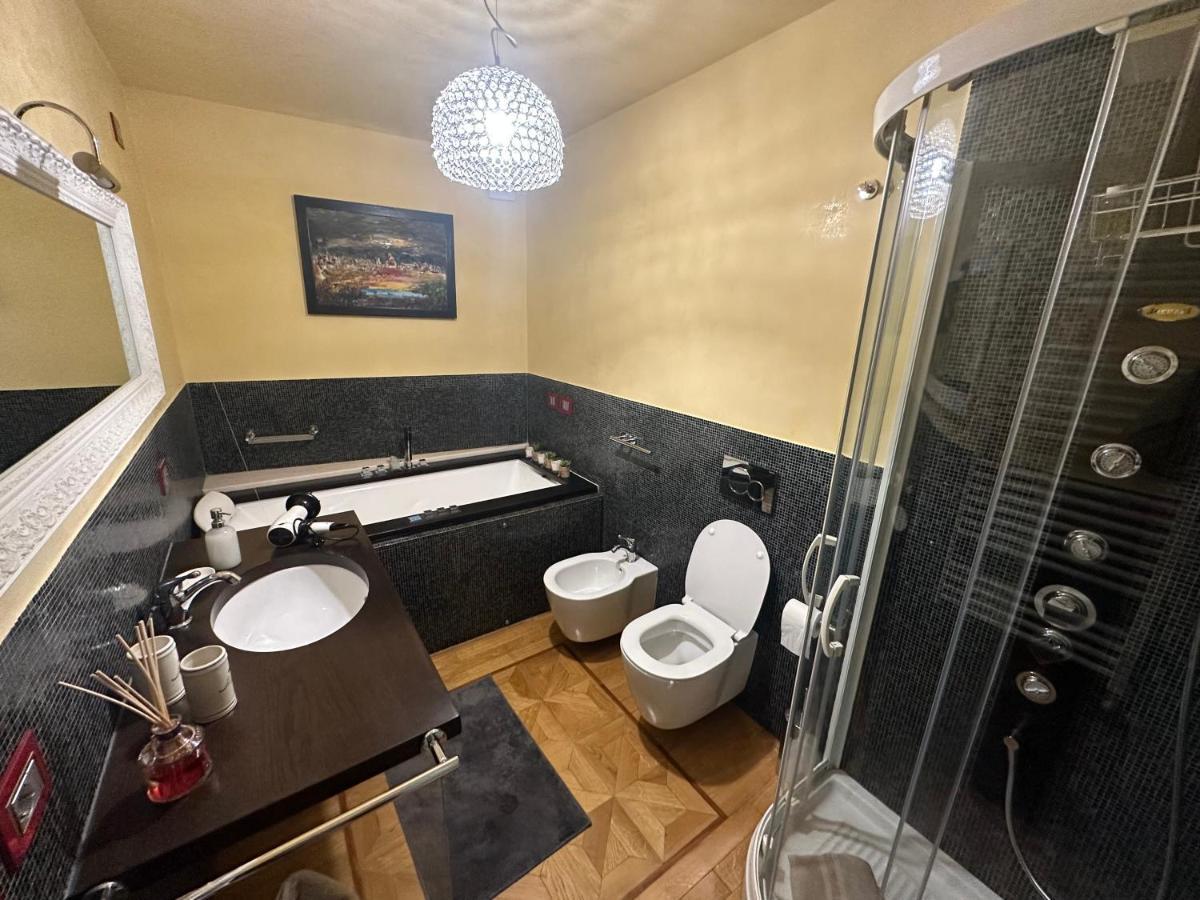 In Centro Lovely Home Λούκα Εξωτερικό φωτογραφία